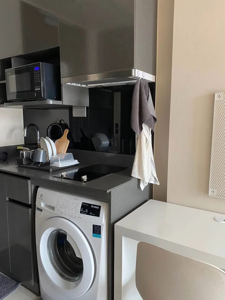 ให้เช่า Ashton Asoke ห้องน่าอยู่ มาพร้อมเฟอร์และเครื่องใช้ไฟฟ้า จองเลย ห้ามพลาด