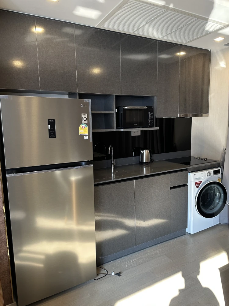 ให้เช่า Ashton Asoke 2 ห้องนอน วิวเมือง แต่งครบ สนใจรีบจองเลย ห้ามพลาด