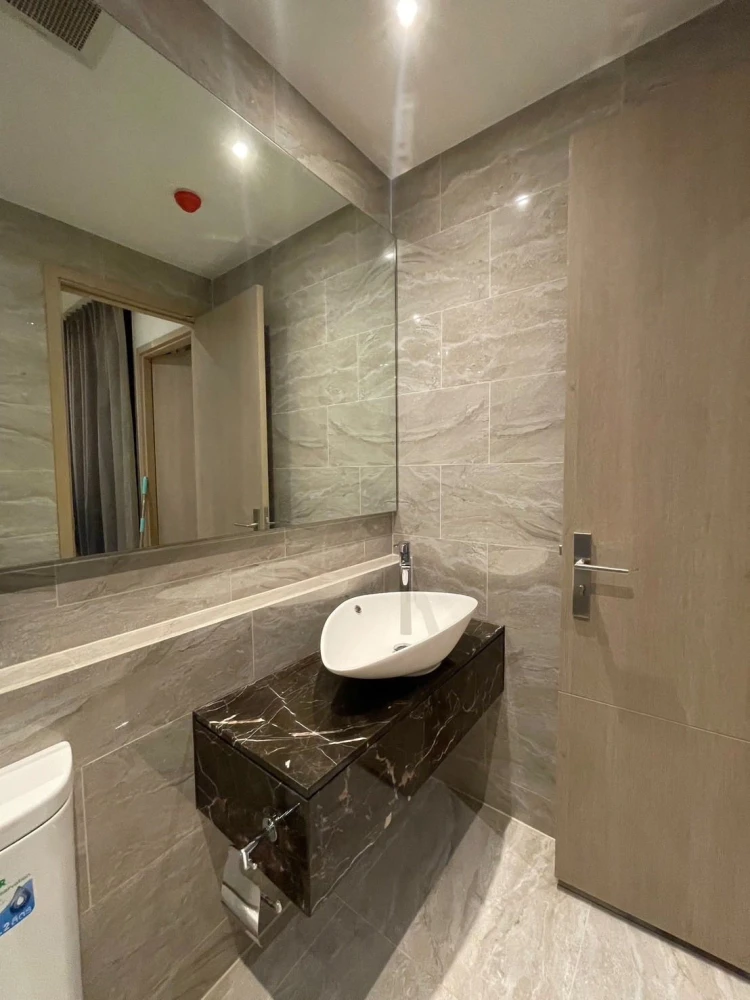 ให้เช่า Ashton Asoke-Rama 9 วิวคลองสามเสน แดดเย็น วิวสวยห้องสวยตกแต่งครบ พร้อมเข้าอยู่!