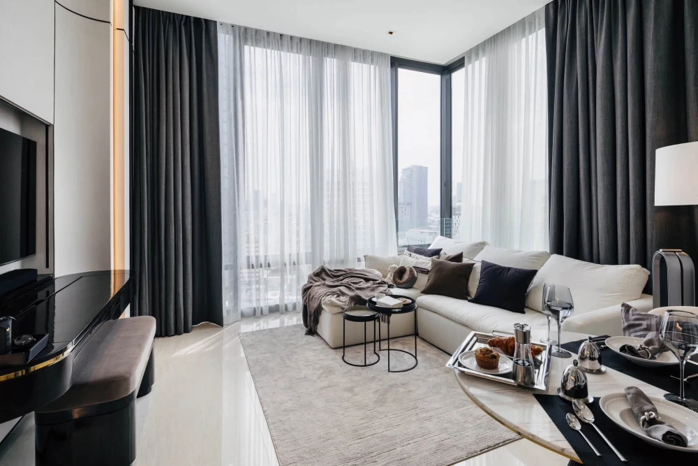 ให้เช่า Ashton Silom 2 ห้องนอน บิวท์อินเฟอร์นิเจอร์อย่างดี สิ่งอำนวยความสะดวกครบ จองเลย