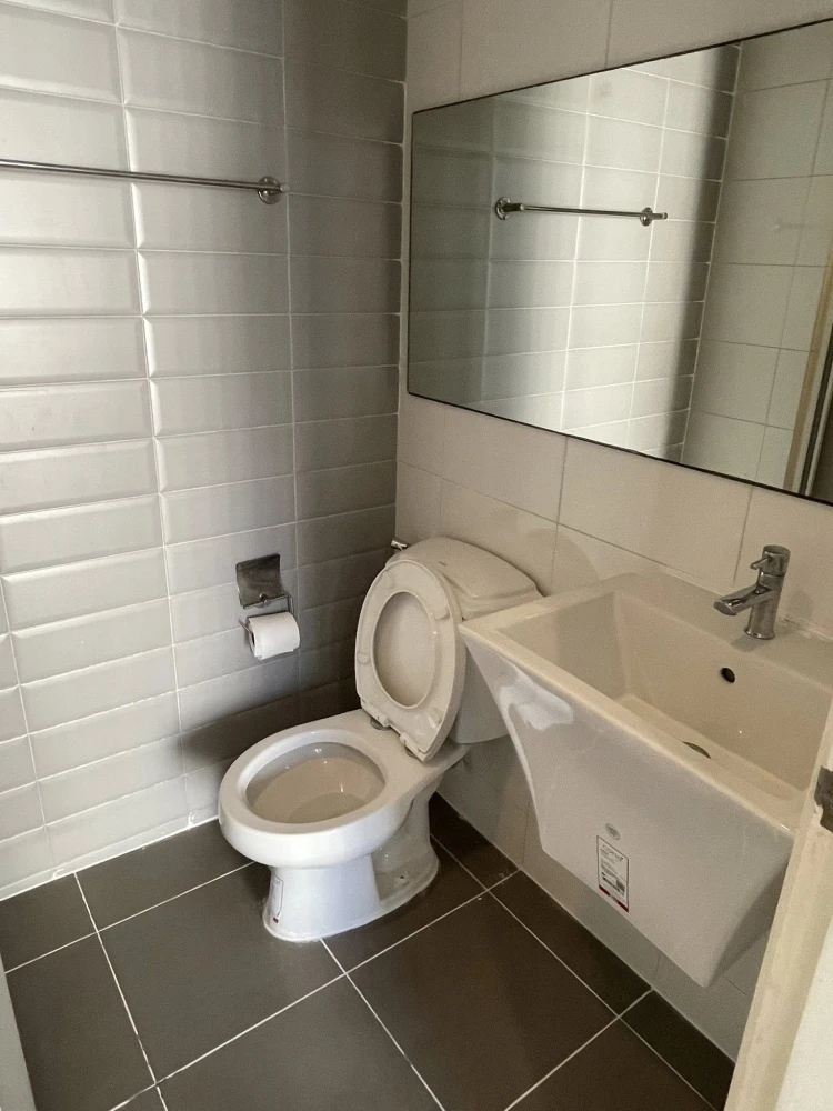 ให้เช่า Aspire พระราม 4 ห้องอยู่ชั้นสูงมากๆ (ชั้น 22) พร้อมเฟอร์นิเจอร์ครบเซต รีบจับจองเลยจ้า