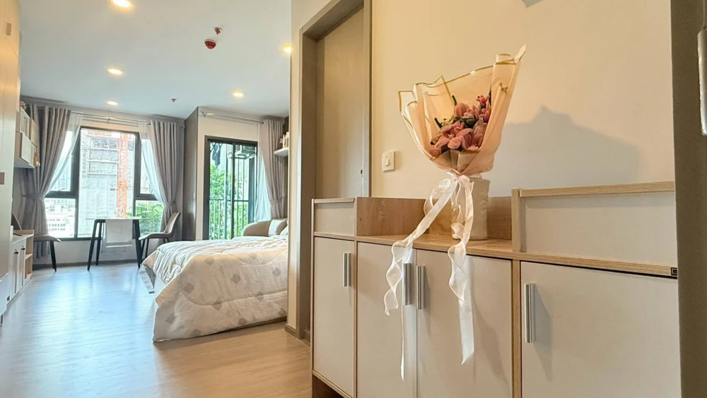 ให้เช่า Aspire สุขุมวิท - พระราม 4 ห้องสตูดิโอ วิวสวย เฟอร์นิเจอร์และเครื่องใช้ไฟฟ้าครบชุด รีบจับจองเลยจ้า