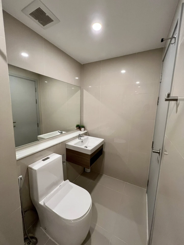 ให้เช่า Aspire Asoke - Ratchada ห้องสตูดิโอ มาพร้อมเฟอร์นิเจอร์และสิ่งอำนวยความสะดวกครบครัน จองเลย