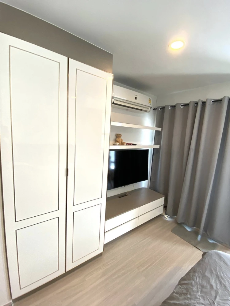 ให้เช่า Aspire Asoke Ratchada ห้องพร้อมอยู่ เฟอร์พร้อม หิ้วกระเป๋าใบเดียวเข้าอยู่ได้เลย+++