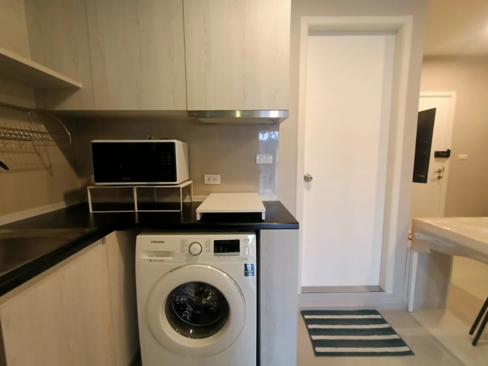 ให้เช่า ASPIRE Erawan ห้องน่าอยู่ มาพร้อมเฟอร์นิเจอร์ครบครัน เห็นวิวสวยจากชั้นสูง รีบจองเลย