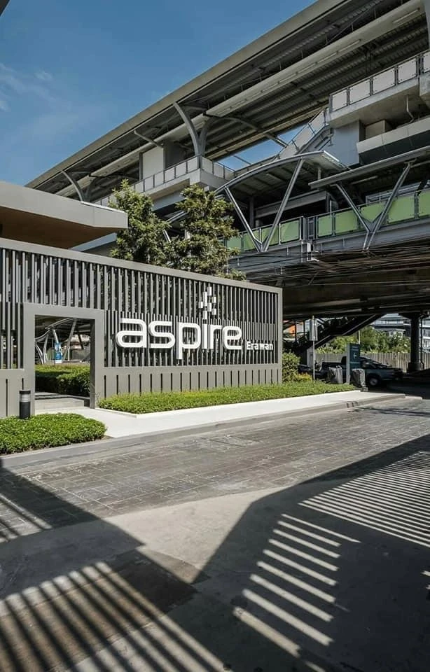 ให้เช่า ASPIRE Erawan 1 ห้องนอน 1 ห้องน้ำ มาพร้อมเฟอร์นิเจอร์และเครื่องใช้ไฟฟ้าครบครัน จองเลยตอนนี้