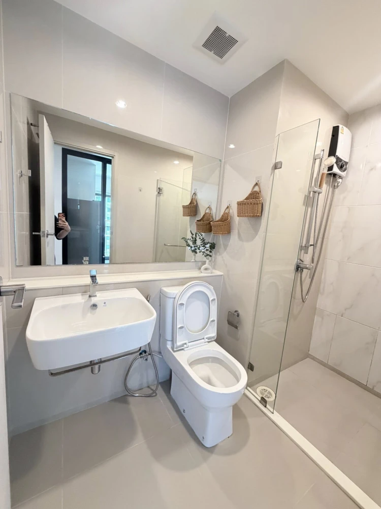 ให้เช่า Aspire Erawan Prime 1 ห้องนอน 1 ห้องน้ำ ทำเลดี เดินทางสะดวก ส่วนกลางครบครัน จองเลย
