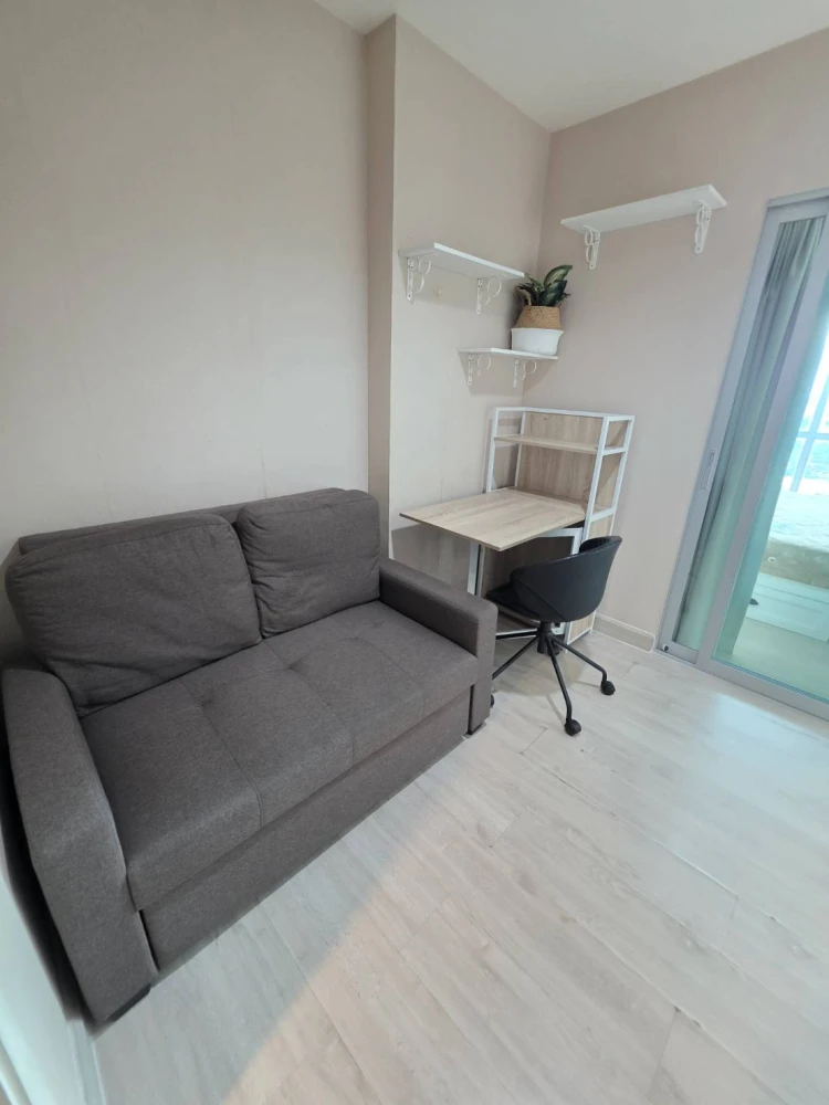 ให้เช่า Aspire Ngamwongwan วิวเมือง ติดวอลเปเปอร์อย่างดี มาพร้อมเตียงใหญ่น่านอนสุดๆ จองเลยจ้า