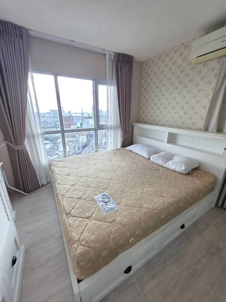 ให้เช่า Aspire Ngamwongwan วิวเมือง ติดวอลเปเปอร์อย่างดี มาพร้อมเตียงใหญ่น่านอนสุดๆ จองเลยจ้า