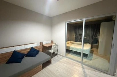 ให้เช่า ASPIRE NGAMWONGWAN ห้องแบ่งสัดส่วน ห้องนอนและห้องครัวแยกกัน ตกแต่งฟังก์ชั่นครบ พร้อมเข้าอยู่ทันที