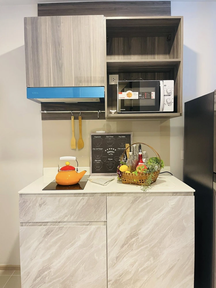 ให้เช่า Aspire Onnut Station ห้องน่าอยู่ ชั้น 8 ตกแต่งคุมโทน มาพร้อมเฟอร์นิเจอร์ครบครัน จองเลยตอนนี้จ้า