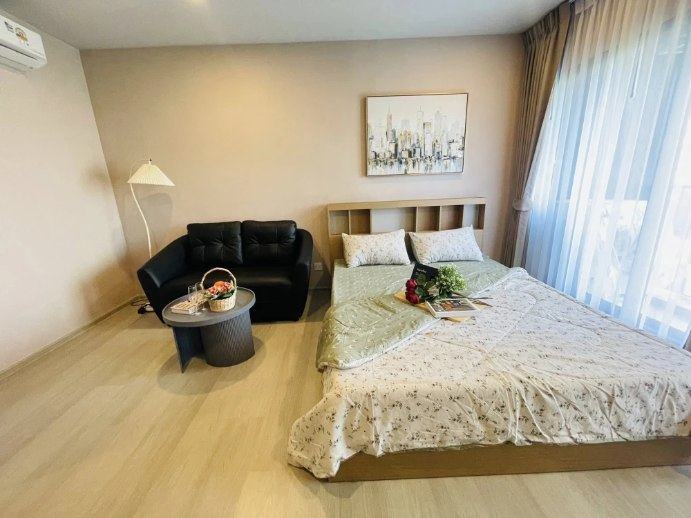 ให้เช่า Aspire Onnut Station ห้องน่าอยู่ มาพร้อมเฟอร์และเครื่องใช้ไฟฟ้าครบครัน หิ้วกระเป๋าเข้าอยู่ได้เลย