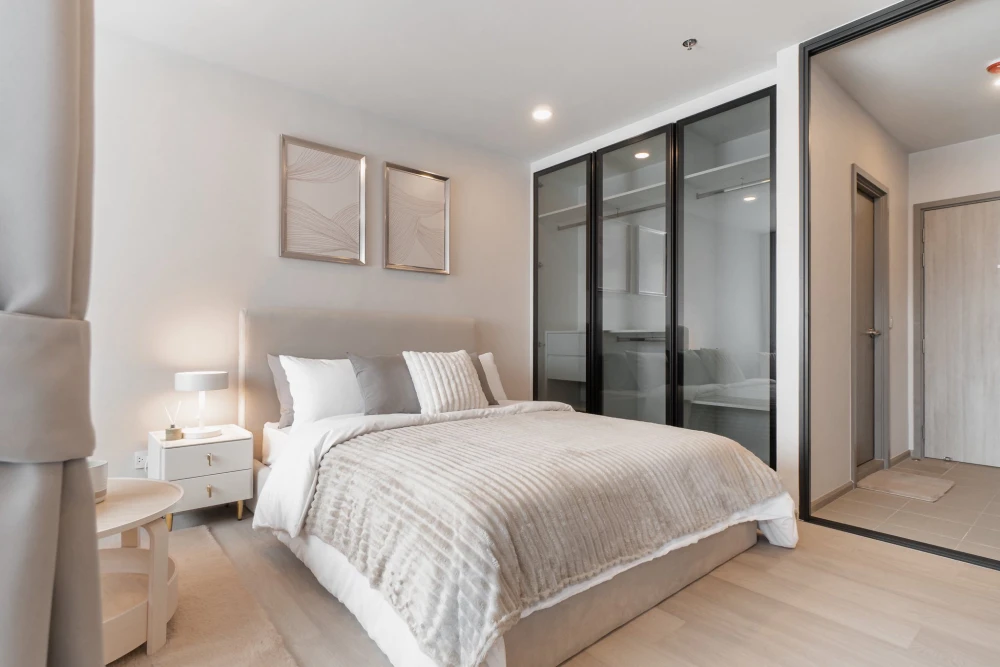 ให้เช่า Aspire Onnut Station High Floor: ชั้น 30 วิวเมืองโล่งกว้าง แบบ Panorama ไม่มีตึกบัง ลมพัดเย็นสบายตลอดวัน รีบจองเลย