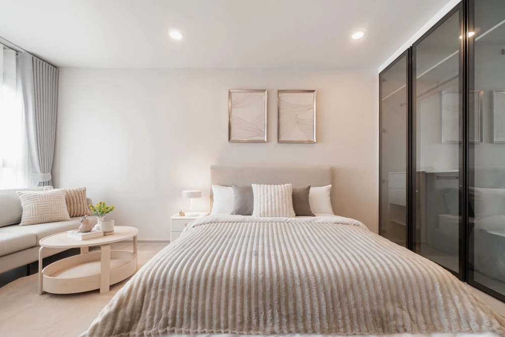 ให้เช่า Aspire Onnut Station High Floor: ชั้น 30 วิวเมืองโล่งกว้าง แบบ Panorama ไม่มีตึกบัง ลมพัดเย็นสบายตลอดวัน รีบจองเลย