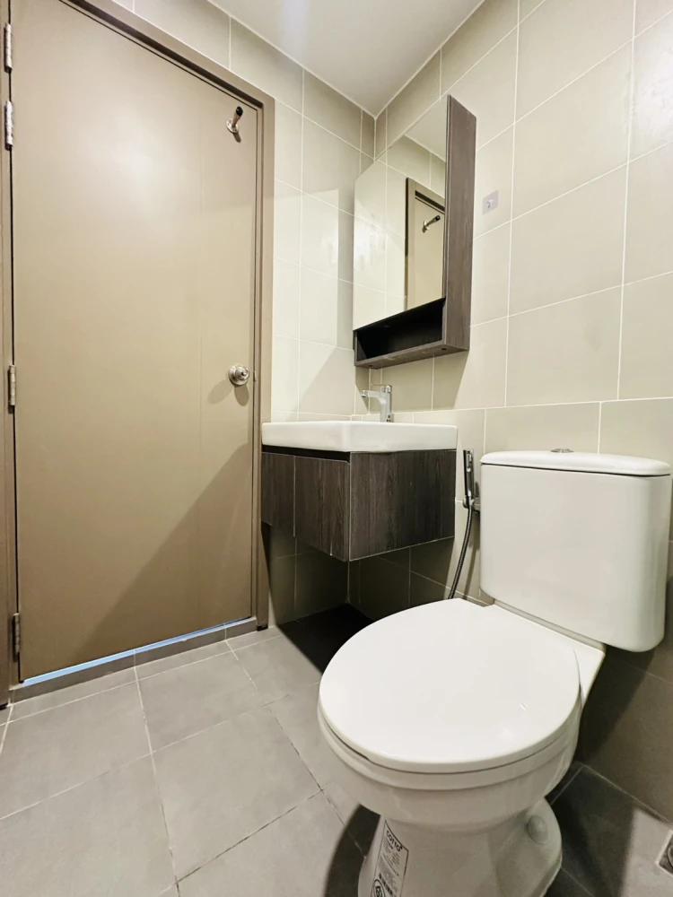 ให้เช่า Aspire Ratchayothin คอนโด 1 ห้องนอน 1 ห้องน้ำ 28 ตร.ม ชั้น 6 เครื่องใช้ไฟฟ้า เฟอร์นิเจอร์ครบ ห้ามพลาด