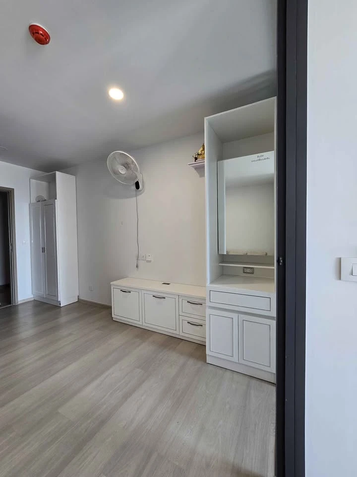 ให้เช่า Aspire Rattanathibet - Weston ห้องพร้อมอยู่ เฟอร์พร้อม กว้างขวาง จองเลย