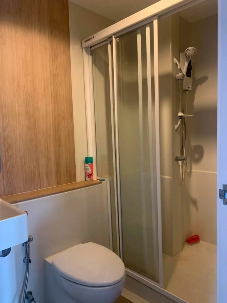 ให้เช่า Aspire Sathorn - Taksin (Copper Zone) ชั้น 14 ห้องแต่งครบ น่าอยู่ จองเลย