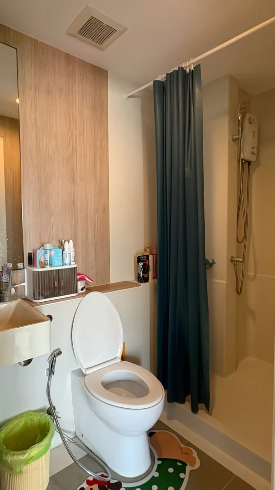 ให้เช่า Aspire Sathorn - Taksin (Copper Zone) ห้องชั้นสูงน่าอยู่ ลมดี เฟอร์ครบ จองเลย