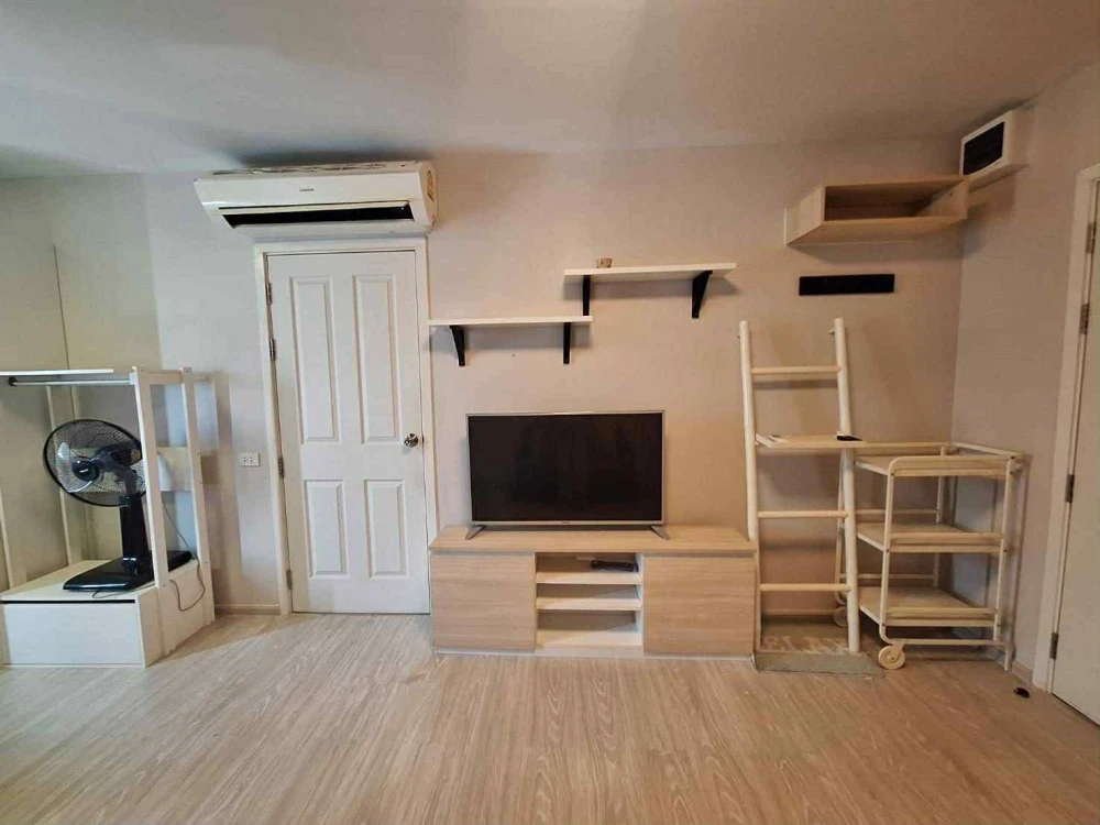 ให้เช่า Aspire Sathorn-Taksin (Brick Zone) ห้องชั้น 7 เฟอร์นิเจอร์และเครื่องใช้ไฟฟ้าครบ จองด่วน