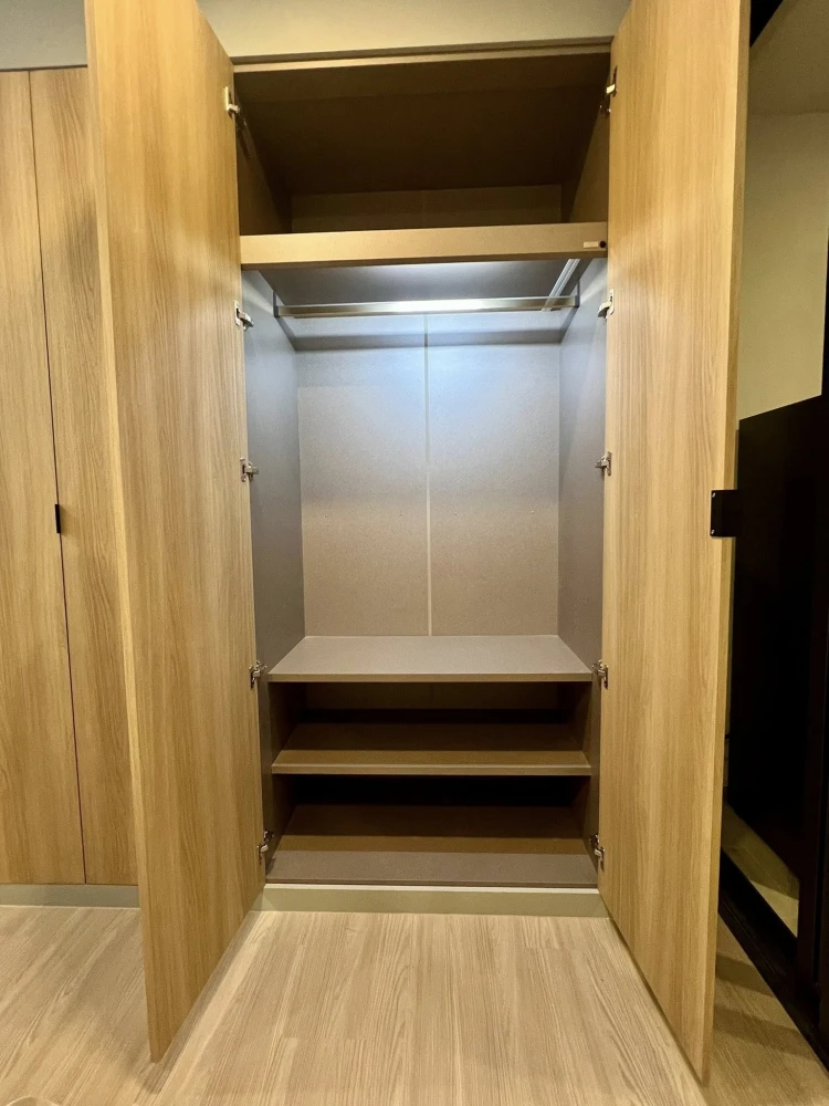 ให้เช่า Aspire Sukhumvit - Rama 4 ห้องสตูดิโอ พื้นที่ใช้สอยเยอะ เฟอร์ครบครัน เห็นวิวเมือง จองด่วน