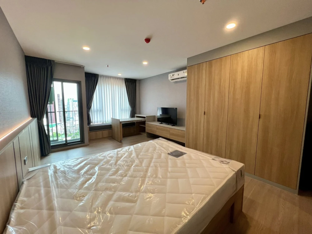 ให้เช่า Aspire Sukhumvit - Rama 4 ห้องสตูดิโอ พื้นที่ใช้สอยเยอะ เฟอร์ครบครัน เห็นวิวเมือง จองด่วน