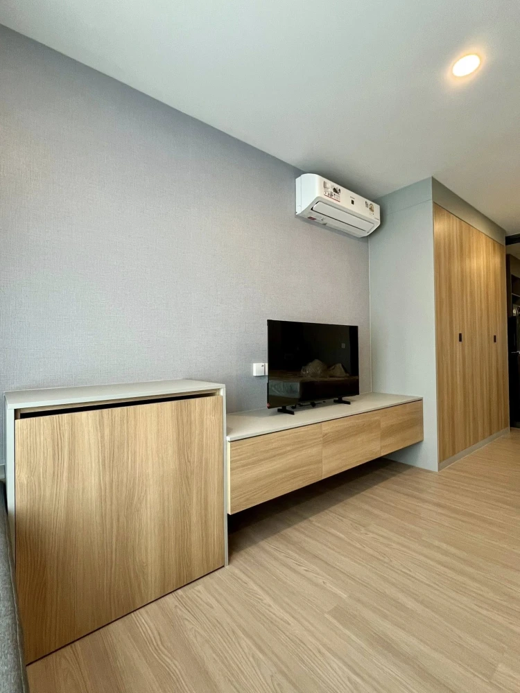 ให้เช่า Aspire Sukhumvit - Rama 4 ห้องสตูดิโอ พื้นที่ใช้สอยเยอะ เฟอร์ครบครัน เห็นวิวเมือง จองด่วน