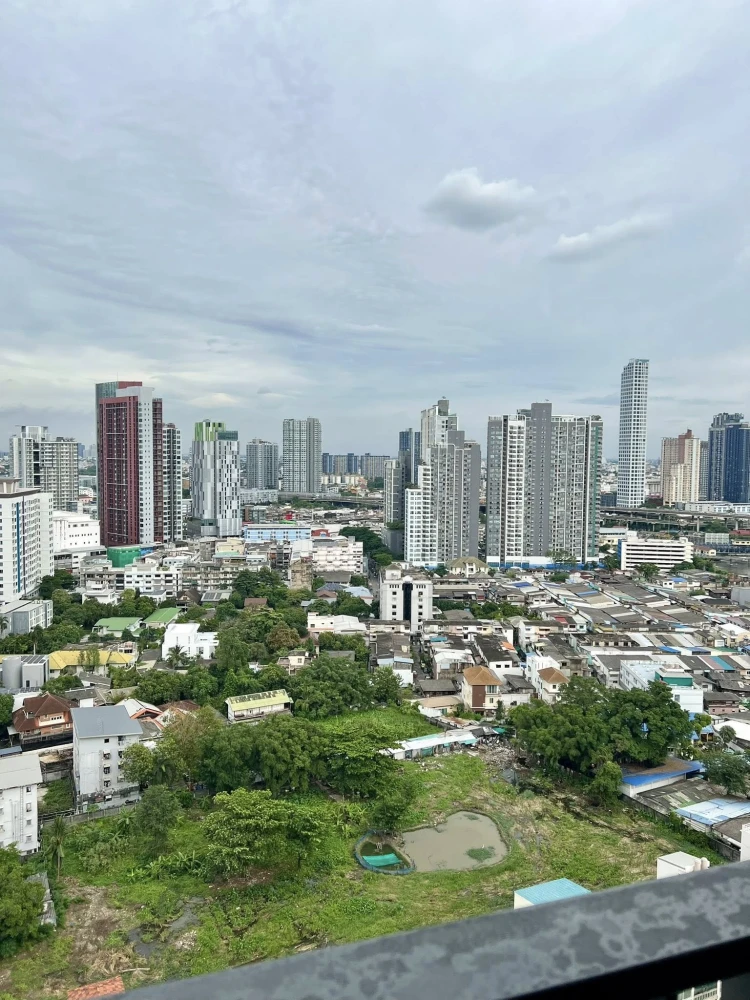 ให้เช่า Aspire Sukhumvit - Rama 4 ห้องสตูดิโอ พื้นที่ใช้สอยเยอะ เฟอร์ครบครัน เห็นวิวเมือง จองด่วน