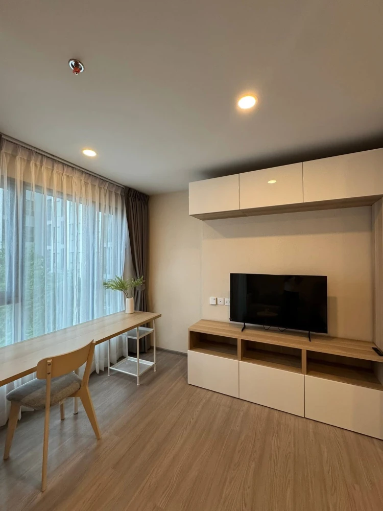 ให้เช่า Aspire Sukhumvit - Rama 4 1 ห้องนอน 1 ห้องน้ำ มาพร้อมเฟอร์และเครื่องใช้ไฟฟ้าครบครัน หิ้วกระเป๋าเข้าอยู่ได้เลยจ้า