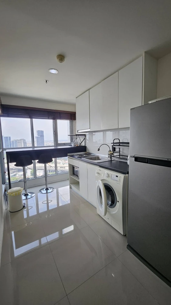 ให้เช่า Aspire Sukhumvit 48 ห้องกว้างขวาง อยู่ชั้นสูง ตกแต่งครบครัน มาแต่ตัวเข้าอยู่ได้เลย