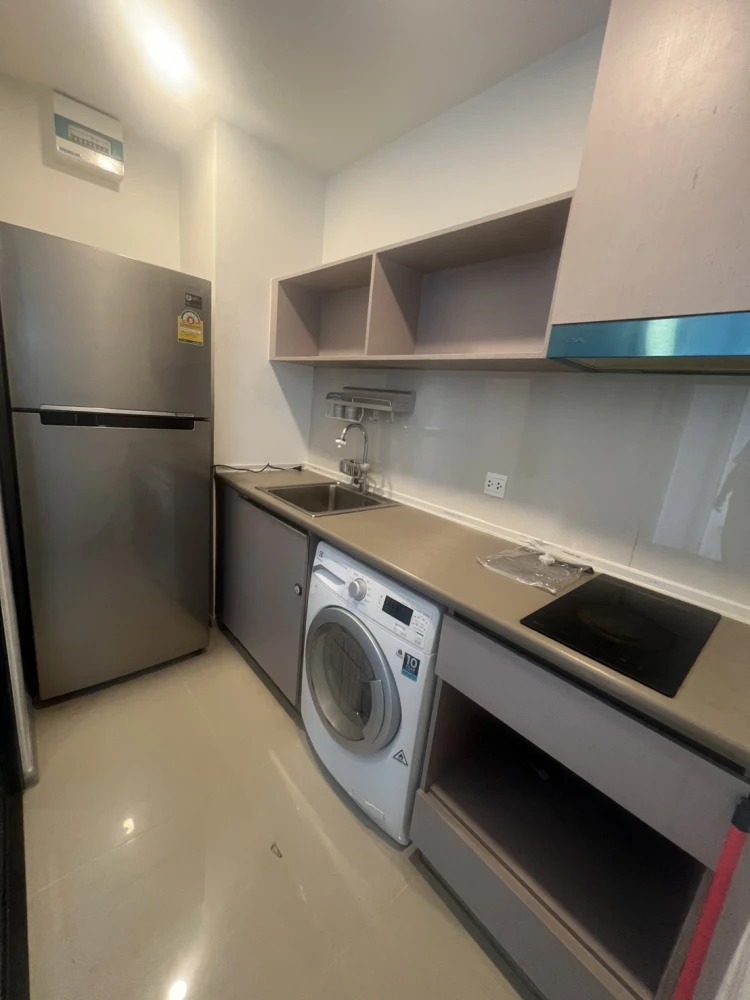 ให้เช่า Aspire Sukhumvit-Onnut ตึก B ชั้น 8 พื้นที่ห้องกว้างขวาง อยู่สบาย ไม่อึดอัด น่าจองสุดๆ