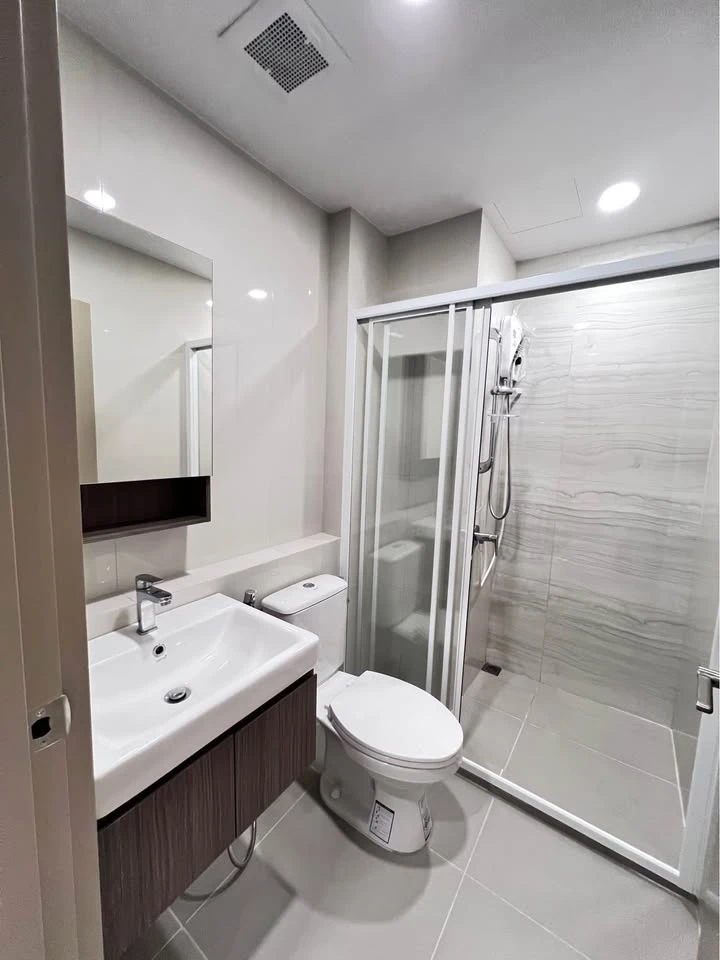 ให้เช่า ASPIRE Vibha-Victory ชั้น 14 ห้องมุม แต่งครบ น่าอยู่ สนใจจองเลย อย่ารอช้า