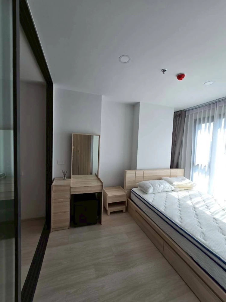 For rent: Aspire Vibha-Victory. Unobstructed view, good ventilation, beautiful room, fully furnished, ready to move in immediately.