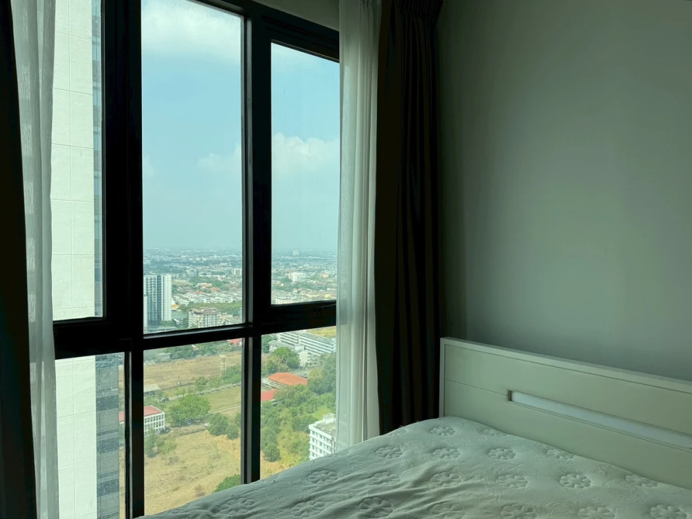 ให้เช่า Astro Condominium ชั้น 30 ห้องแต่งครบ น่าอยู่ จองเลย ห้ามพลาด