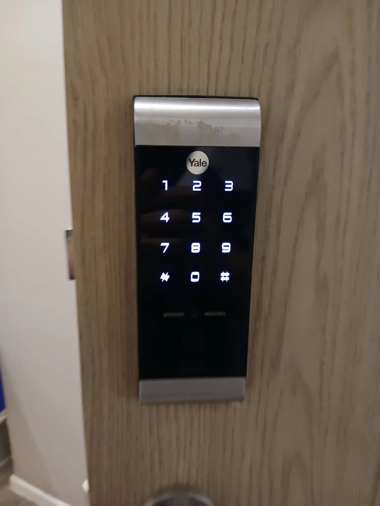 ให้เช่า Atmoz Chaengwattana ห้องพร้อมอยู่ สิ่งอำนวยความสะดวกครบครัน จองเลย