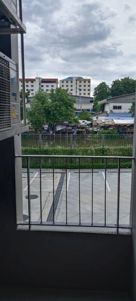 ให้เช่า Atmoz Kanaal Rangsit ห้องชั้น 2 แต่งสวยคุมโทนสุดปัง มาพร้อมเฟอร์ครบครัน จองด่วน