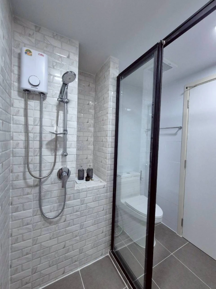 ให้เช่า Atmoz Kanaal Rangsit ห้องน่าอยู่ เฟอร์พร้อม ห้องกว้างอยู่สบาย จองเลย