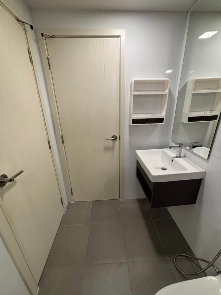 ให้เช่า Atmoz Kanaal Rangsit ห้องมุมมีความเป็นส่วนตัว เฟอร์ เครื่องใช้ไฟฟ้าครบ บอกเลยว่าคุณต้องห้ามพลาด