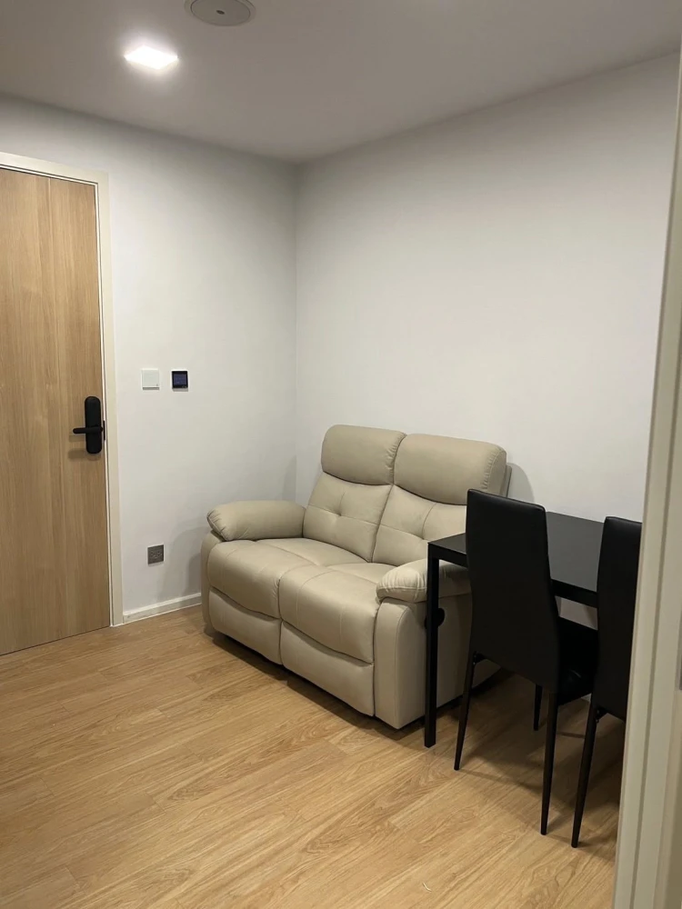 ให้เช่า Atmoz Kanaal Rangsit 1 ห้องนอน 1 ห้องน้ำ ทำเลดี สิ่งอำนวยความสะดวกครบครัน รีบจองเลยตอนนี้