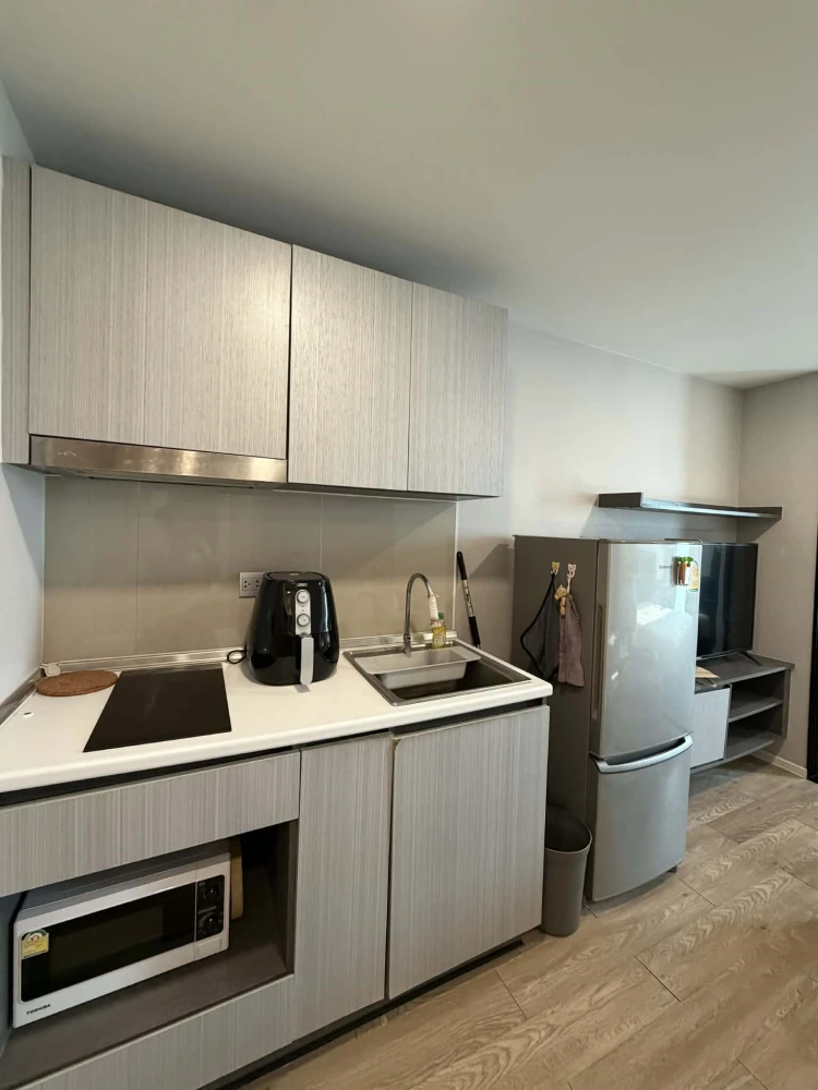 ให้เช่า Atmoz ladprao 15 ตึก B ชั้น 5 ตกแต่งพร้อมเฟอร์นิเจอร์ครบเซตพร้อมอยู่ รีบจองเลยจ้า