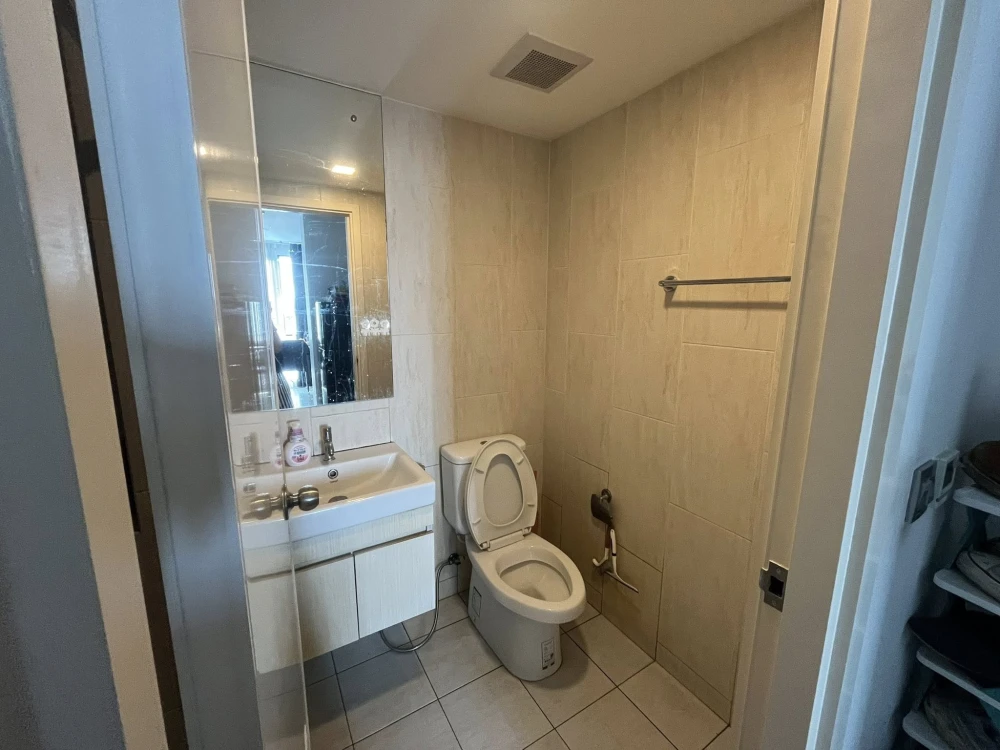 ให้เช่า Atmoz Ladprao 71 2 ห้องนอน มาพร้อมเฟอร์นิเจอร์และสิ่งอำนวยความสะดวกครบครัน หิ้วกระเป๋าเข้าอยู่ได้เลยจ้า