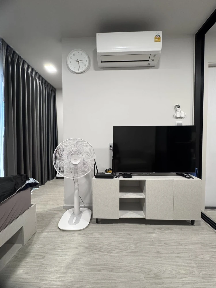 ให้เช่า Atmoz Oasis Onnut 1 ห้องนอน 1 ห้องน้ำ ชั้น 4 ทำเลดี เฟอร์นิเจอร์ครบครัน ดีแบบนี้จะรออะไร