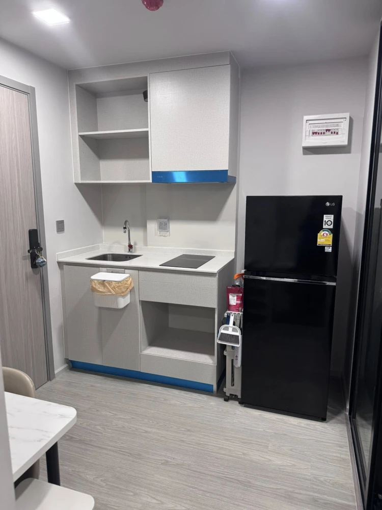 ให้เช่า Atmoz Oasis Onnut 1 ห้องนอน 1 ห้องน้ำ ชั้น 4 ทำเลดี เฟอร์นิเจอร์ครบครัน ดีแบบนี้จะรออะไร