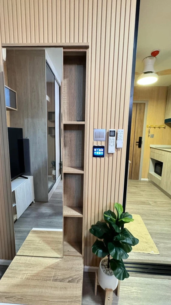 ให้เช่า Atmoz portrait ศรีสมาน ตกแต่งสไตล์มูจิ ห้องตกแต่งพร้อมอยู่ เฟอร์นิเจอร์และอุปกรณ์อำนวยความสะดวกครบครัน