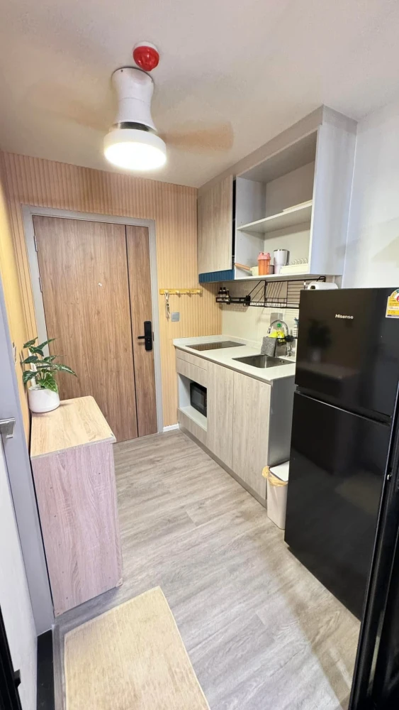 ให้เช่า Atmoz portrait ศรีสมาน ตกแต่งสไตล์มูจิ ห้องตกแต่งพร้อมอยู่ เฟอร์นิเจอร์และอุปกรณ์อำนวยความสะดวกครบครัน