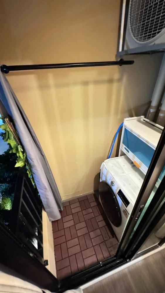 ให้เช่า Atmoz portrait ศรีสมาน ตกแต่งสไตล์มูจิ ห้องตกแต่งพร้อมอยู่ เฟอร์นิเจอร์และอุปกรณ์อำนวยความสะดวกครบครัน