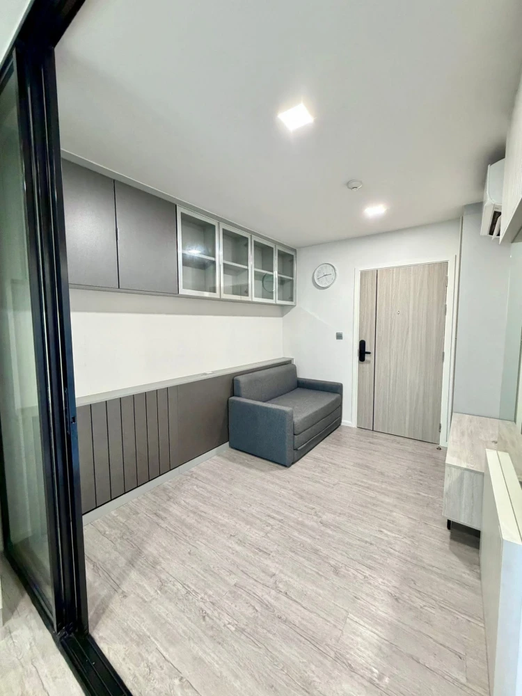 ให้เช่า Atmoz Tropicana Bangna ห้องตกแต่งสไตล์Modern Minimal เฟอร์ครบครัน พลาดแล้วจะเสียใจ