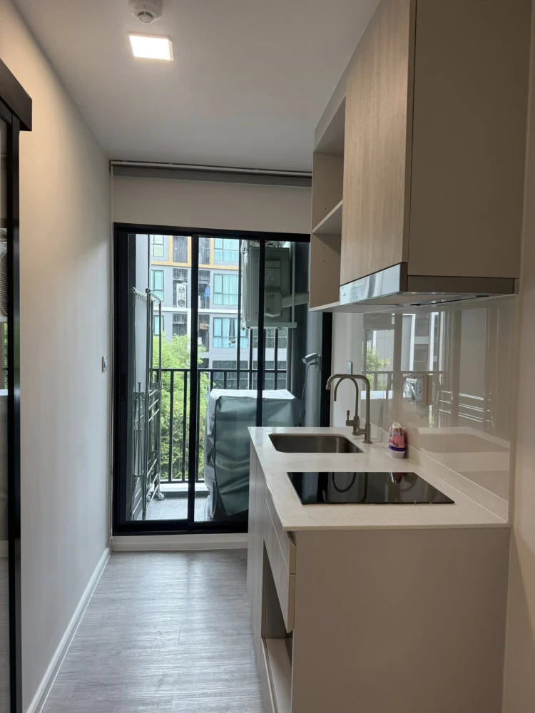 ให้เช่า Atmoz Tropicana Bangna ห้องน่าอยู่ เฟอร์นิเจอร์ เครื่องใช้ไฟฟ้าครบครัน มาจองเลย อย่าพลาดโอกาส