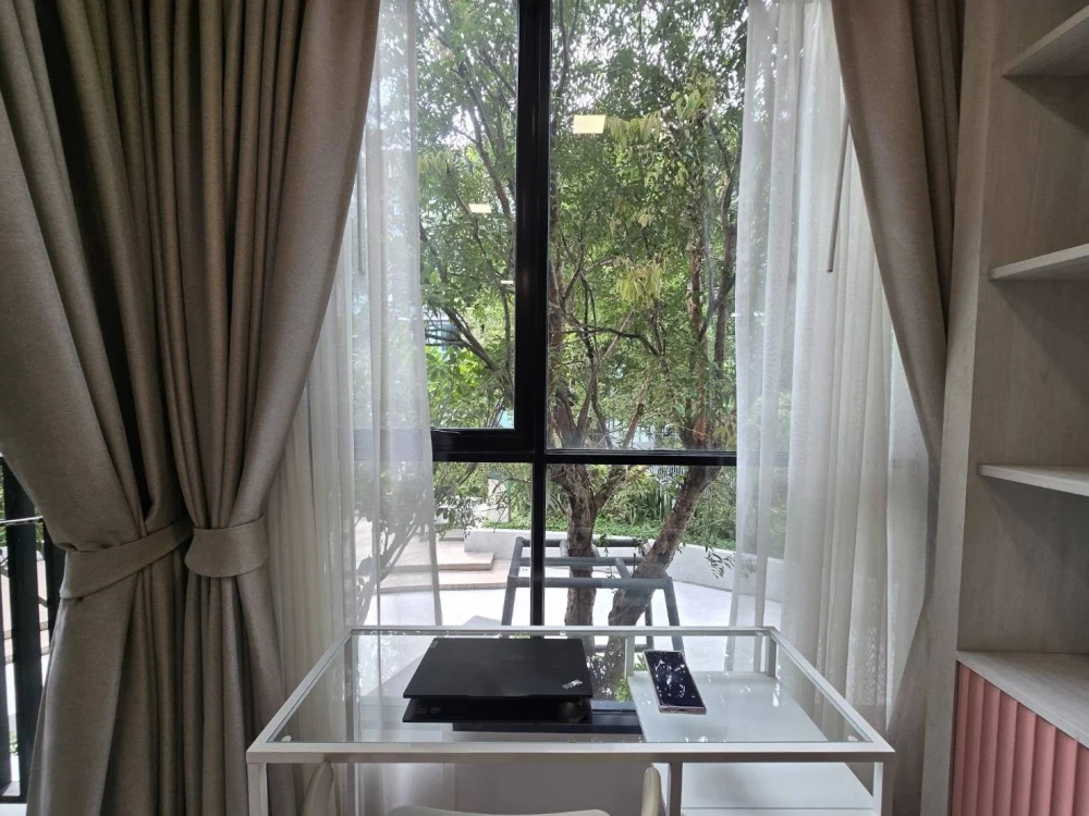 ให้เช่า Atmoz Tropicana Bangna 1 ห้องนอน 1 ห้องน้ำ แต่งสวยคุมโทน มาพร้อมเฟอร์ครบครัน จองเลย