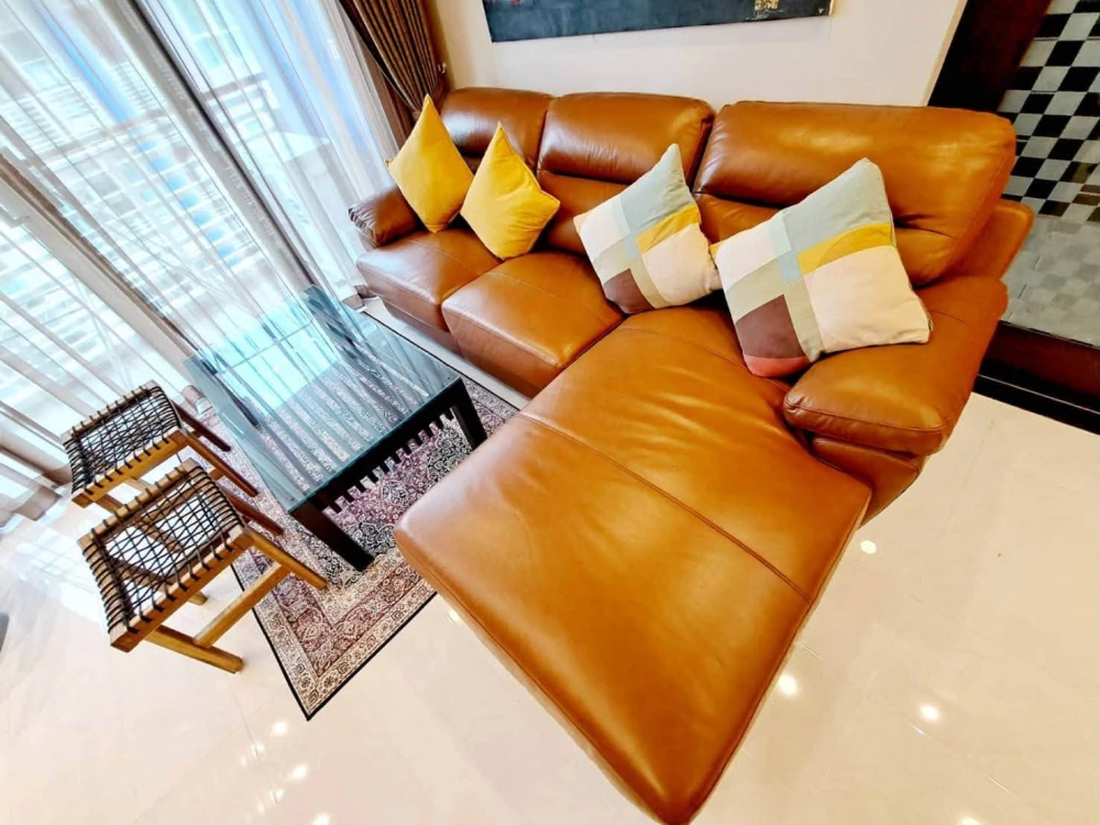 ให้เช่า Avenue 61 2 ห้องนอน 2 ห้องน้ำ ขนาด 107 ตารางเมตร ห้องกว้างใหญ่มากๆ สนใจจองเลย