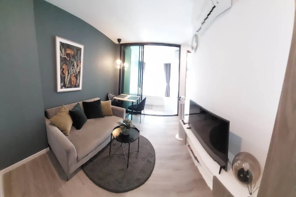 ให้เช่า B Loft Sukhumvit 107 ชั้น 3 ห้องน่าอยู่ พร้อมเฟอร์และเครื่องใช้ไฟฟ้าครบ จองเลยจ้า